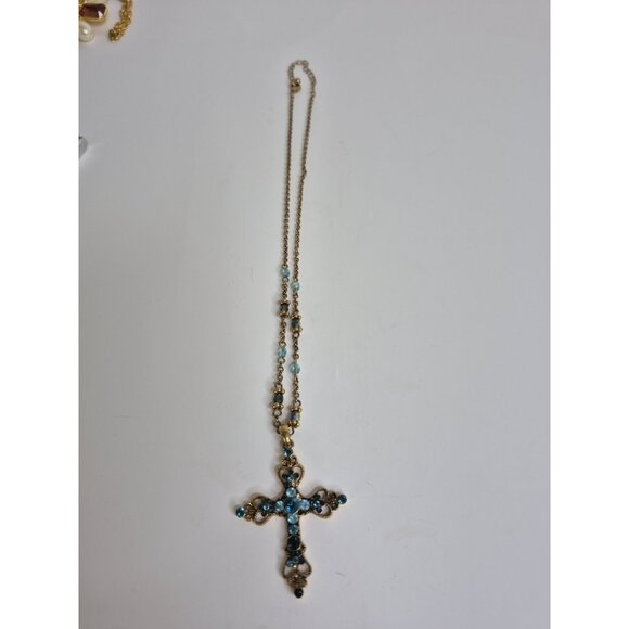 Vtg 80s NINA RICCI for AVON Blue AB Austrian Crystal Cross Pendant Necklace 20" - Picture 2 of 9